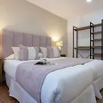 Genteel Avenida America *