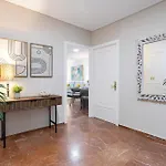 Genteel Avenida America *