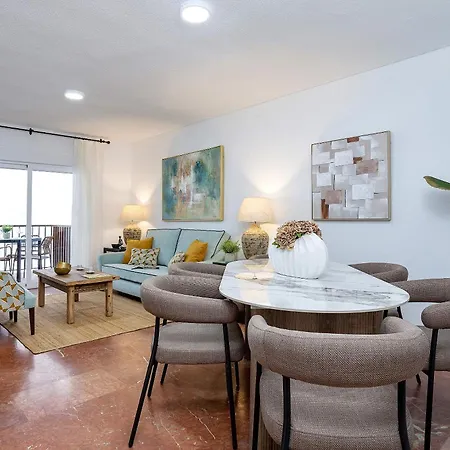 Genteel Avenida America 아파트 *