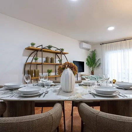 Genteel Avenida America * Cordoba