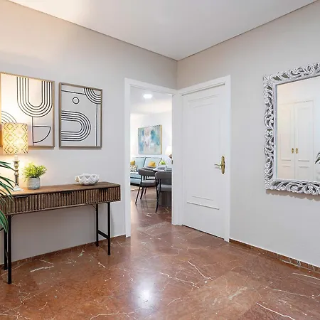 Genteel Avenida America *